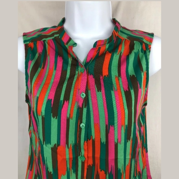 Banana Republic sleeveless blouse - Picture 4 of 5